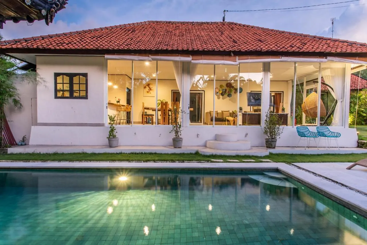 Villa Janitra Семиньяк
